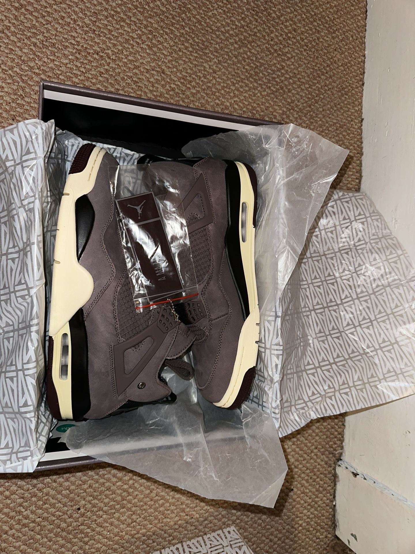 Jordan 4 AMM men’s size 11