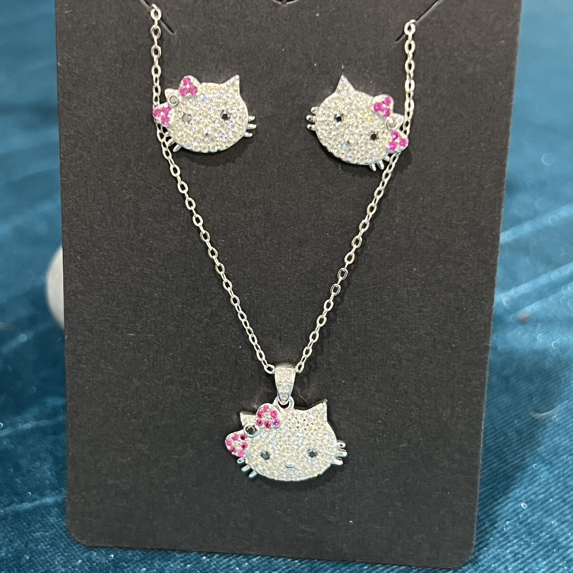 Hello Kitty 925 Sterling Silver & Moissanite Pendant & Earrings 