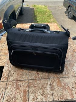 Travel pro luggage