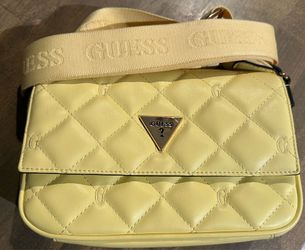Guess Crossbody Purse Butter- Yellow