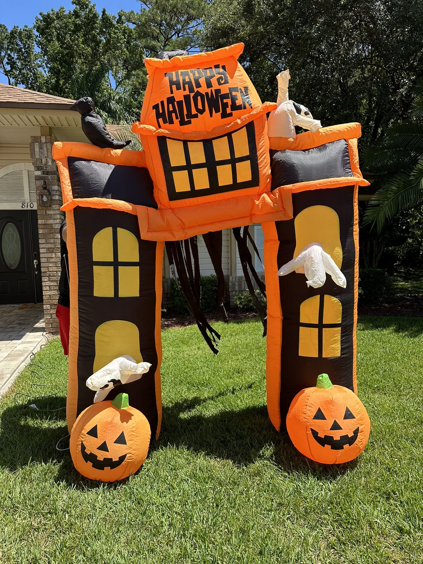 Gemmy Airblown 10 Ft Tall Halloween Inflatable Haunted House And Archway