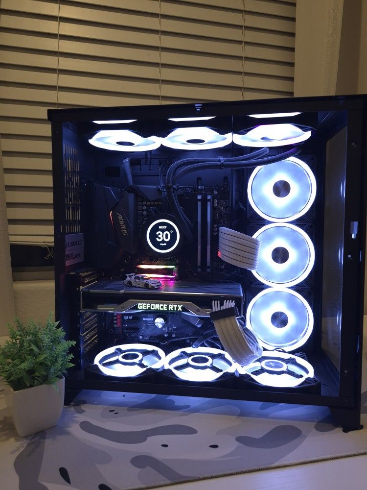 Mid-Range Gaming PC: RTX 2070 SUPER, Ryzen 7