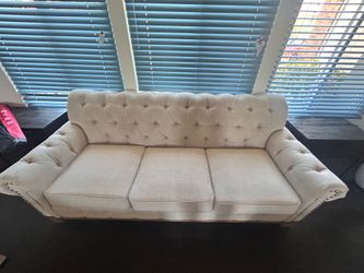 Beige Tufted Sofa with Nailhead Trim 85 x 35 x 35