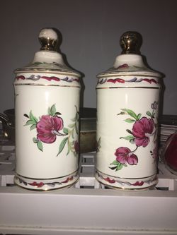 Matching ceramic storage containers