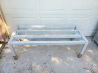 Metal table