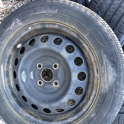 15 Inch Wheels  And Tires