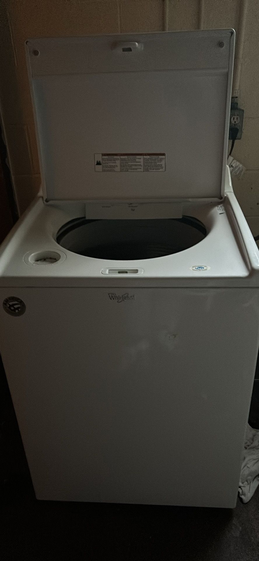 Cabrio Whirlpool Washer And Dryer