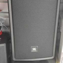 JBL IRX-112 Bluetooth Powered Loudspeaker 12in 