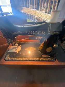 Vintage Singer Sewing Machine