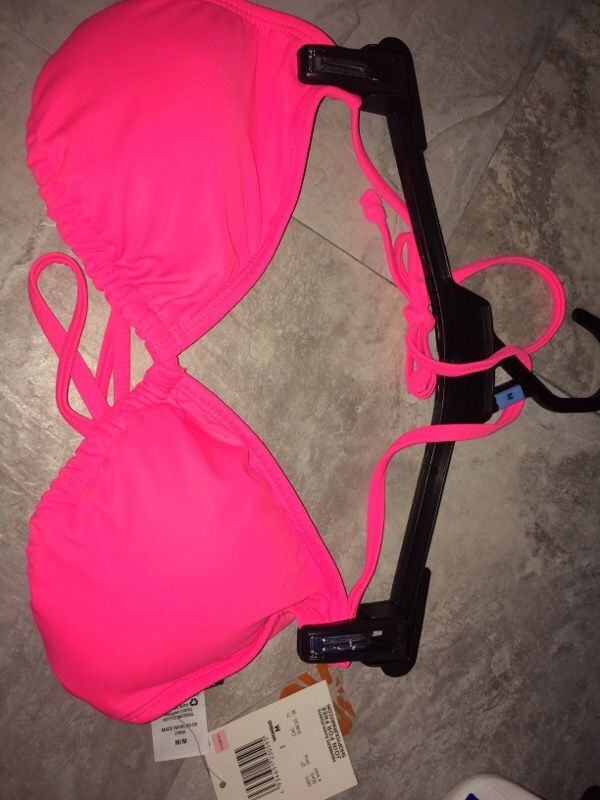 Women bikini top size medium