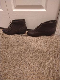Vintage brown leather boots