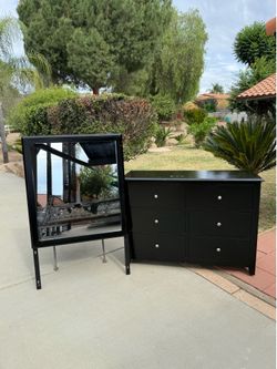 Space Saver‼️ Cute Black Dresser & Mirror  6-Specious Drawers (Read Description)