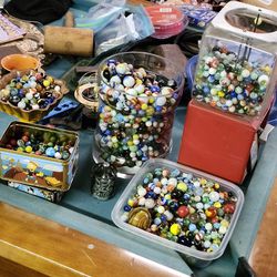 Vintage Marbles Of All Kinds Sizes Colors Etc