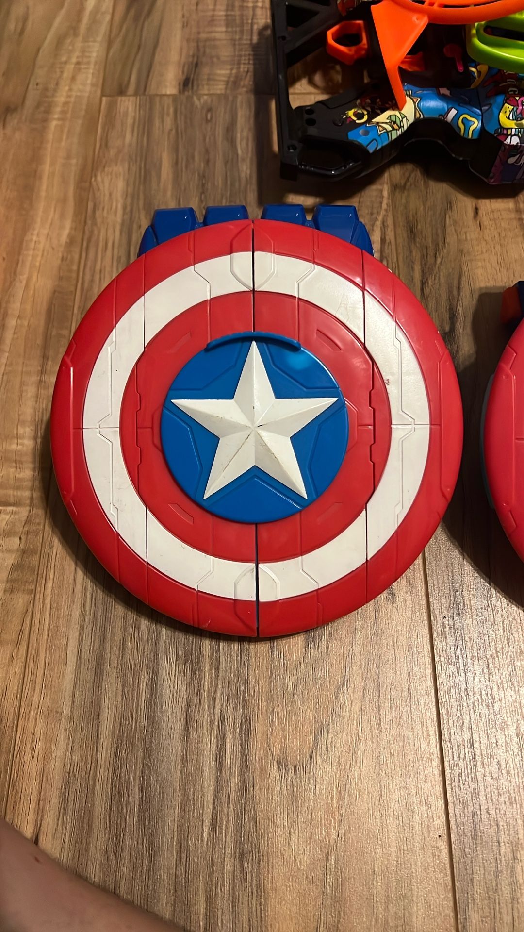2 Captain American Nerf Guns