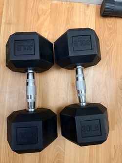 Pair of 30lbs dumbell
