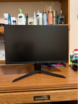 LG Ultra gear Gaming monitor w/ brand new power cord