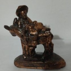 MC - VTG COPPER FIGURINE.4"×3" - B01 