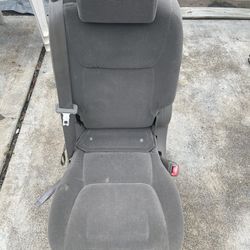 Middle Seat Toyota Sienna 