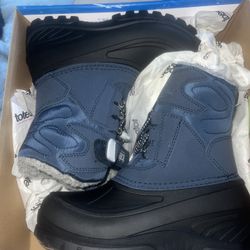 Totes Kids Winter Boots 