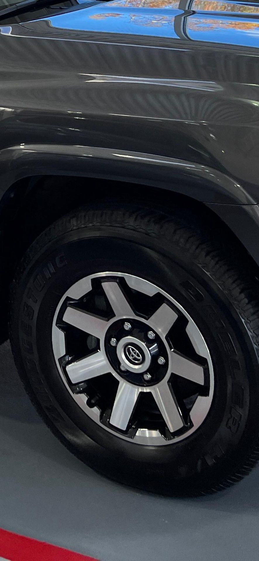 Toyota 4Runner 2023 OEM Rims  (like New)