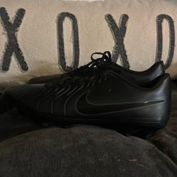 Men’s Nike Football Shoe