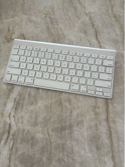 Apple keyboard