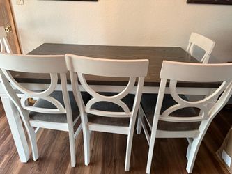 Kitchen table