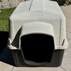 Dog House, Petmate Dogloo