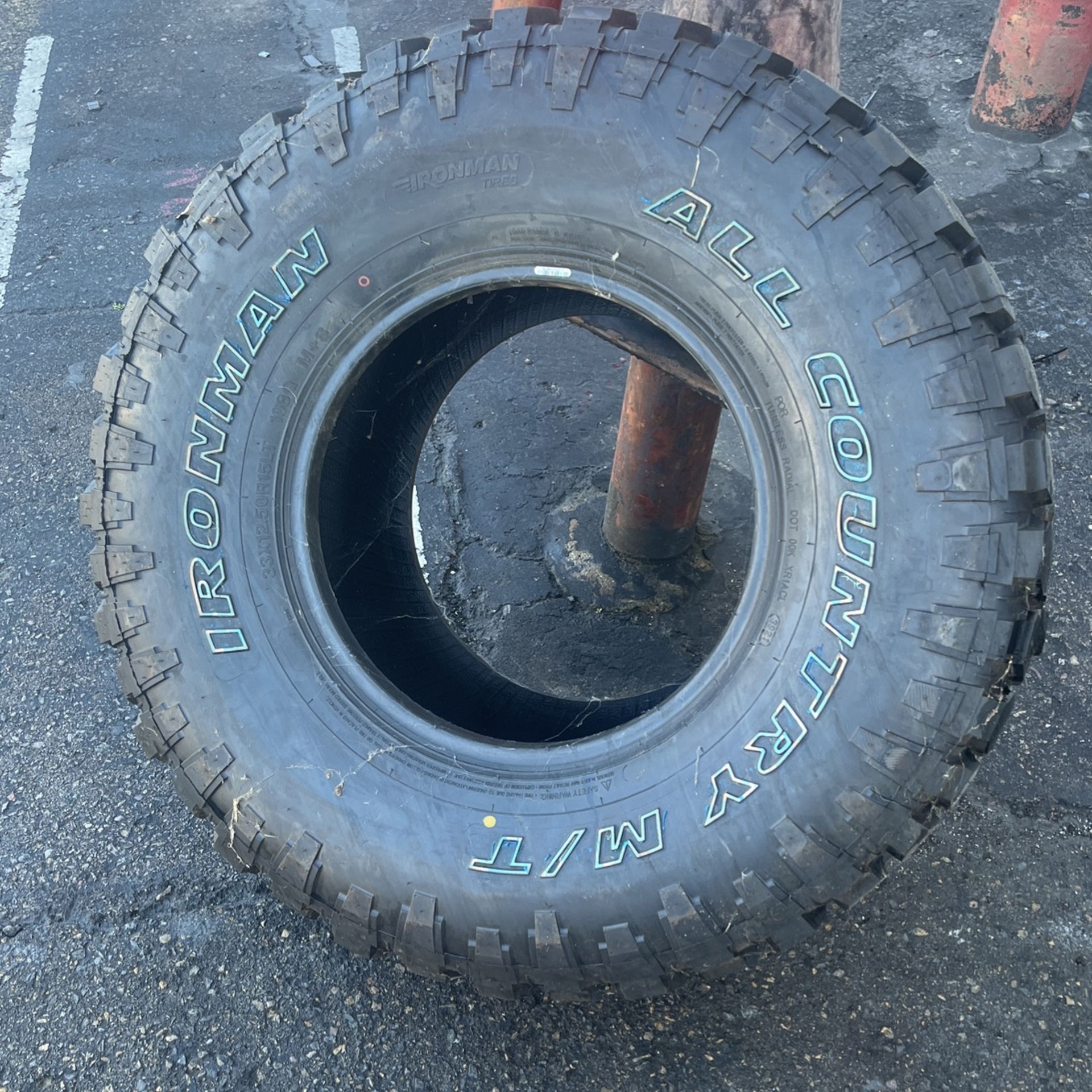 33x12.50x15 New Tire Ironman All Country Mud Terrain