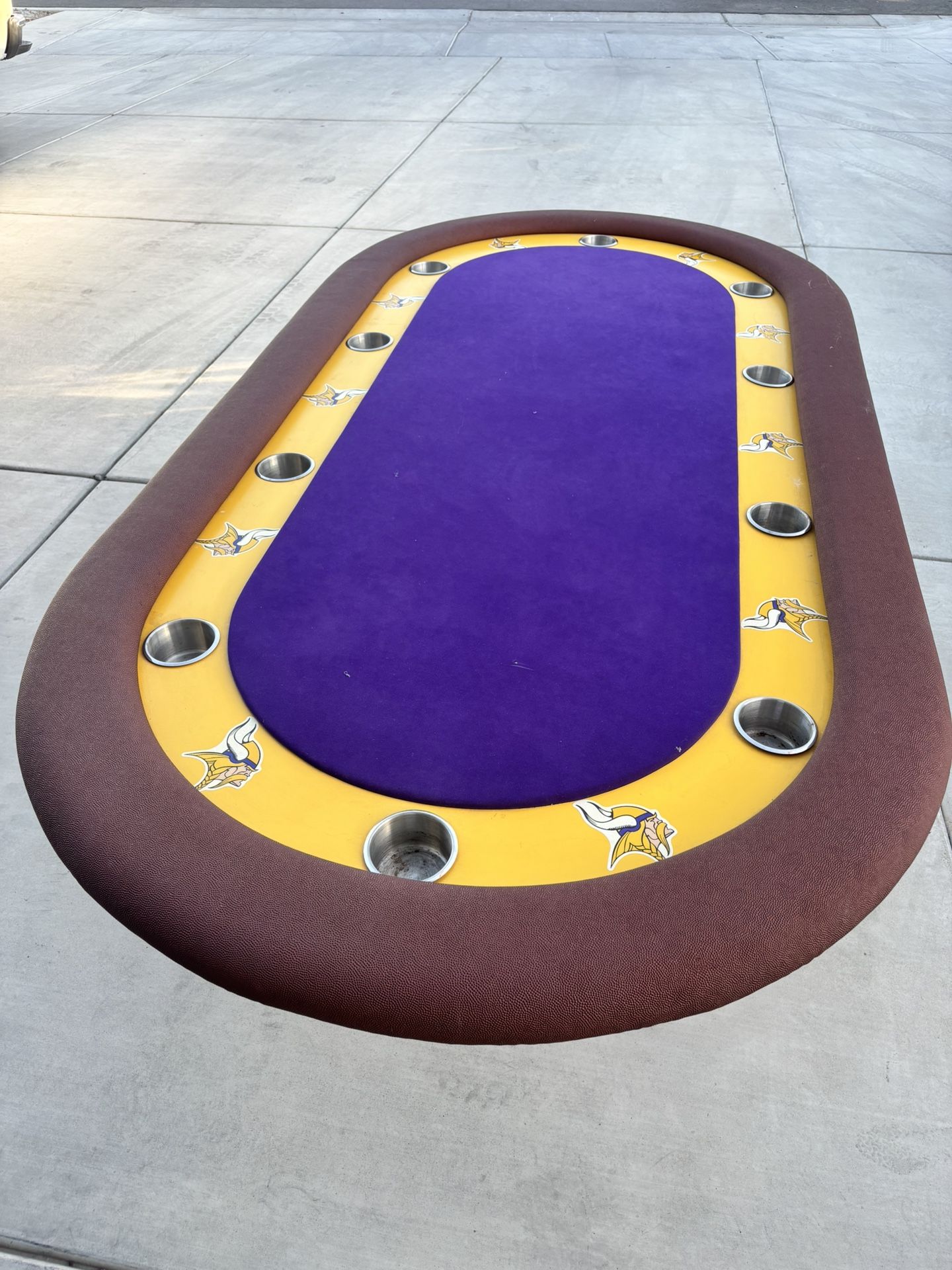 Poker Table