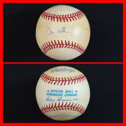 Don Mattingly Yankees Autographed MLB Game Baseball
