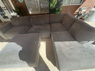 Gray Fabric Sectional Sofa with Ottoman