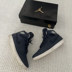 Jordan 1 Nouveau Navy Snake
