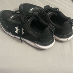 Men’s Under armor Running Shoes