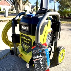 Ryobi 2000 PSI Electric Pressure Washer – Like New – $200