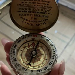 Old Gold Pocket Compass 