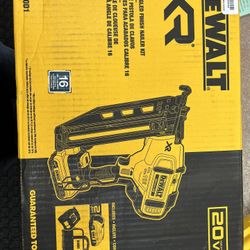 DEWALT 16G Finish Nailer (332)