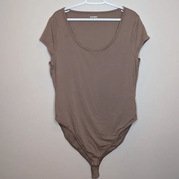 Old Navy TALL Brown Taupe Short Sleeve Double Lined Full Bottom Body Suit