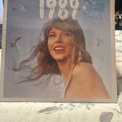 Taylor Swift 1989 Vinyl Crystal Skies, Blue Edition