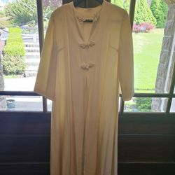 Long Creme Vintage Dress Overcoat, Size 10