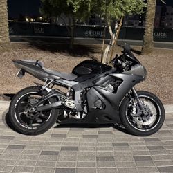 2005 Yamaha R6