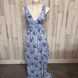 Blue Floral Maxi Dress Size M – Cutout Waist, Deep V Neck, Boho Summer Vacation Dress
