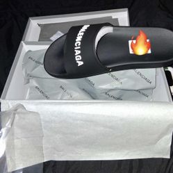 Balenciaga Slides
