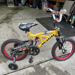 16 Avigo Max Track Full Suspension With Training Wheels Kids Bike