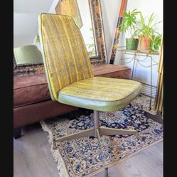 Vintage MCM Mid Century B. Brody Seating Co Furniture Green/Earth Tone Swivel Chair