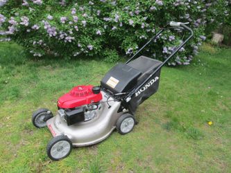 Lawnmower Honda Quad Cut Self Propelled