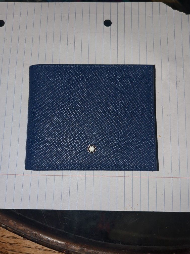 Mont blanc 8cc leather wallet