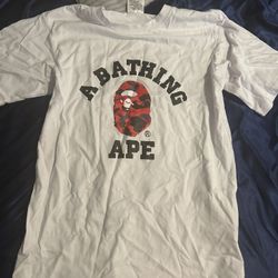 medium white bape tee