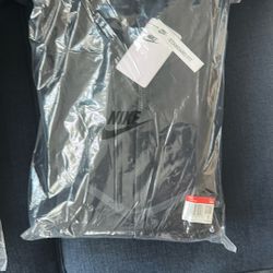 3xl All Black Nike Tech 2025