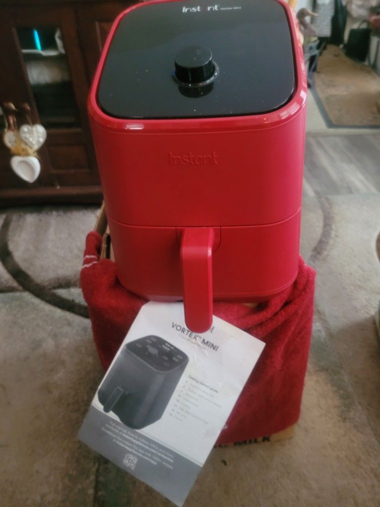 Instant 2 Qt Air Fryer